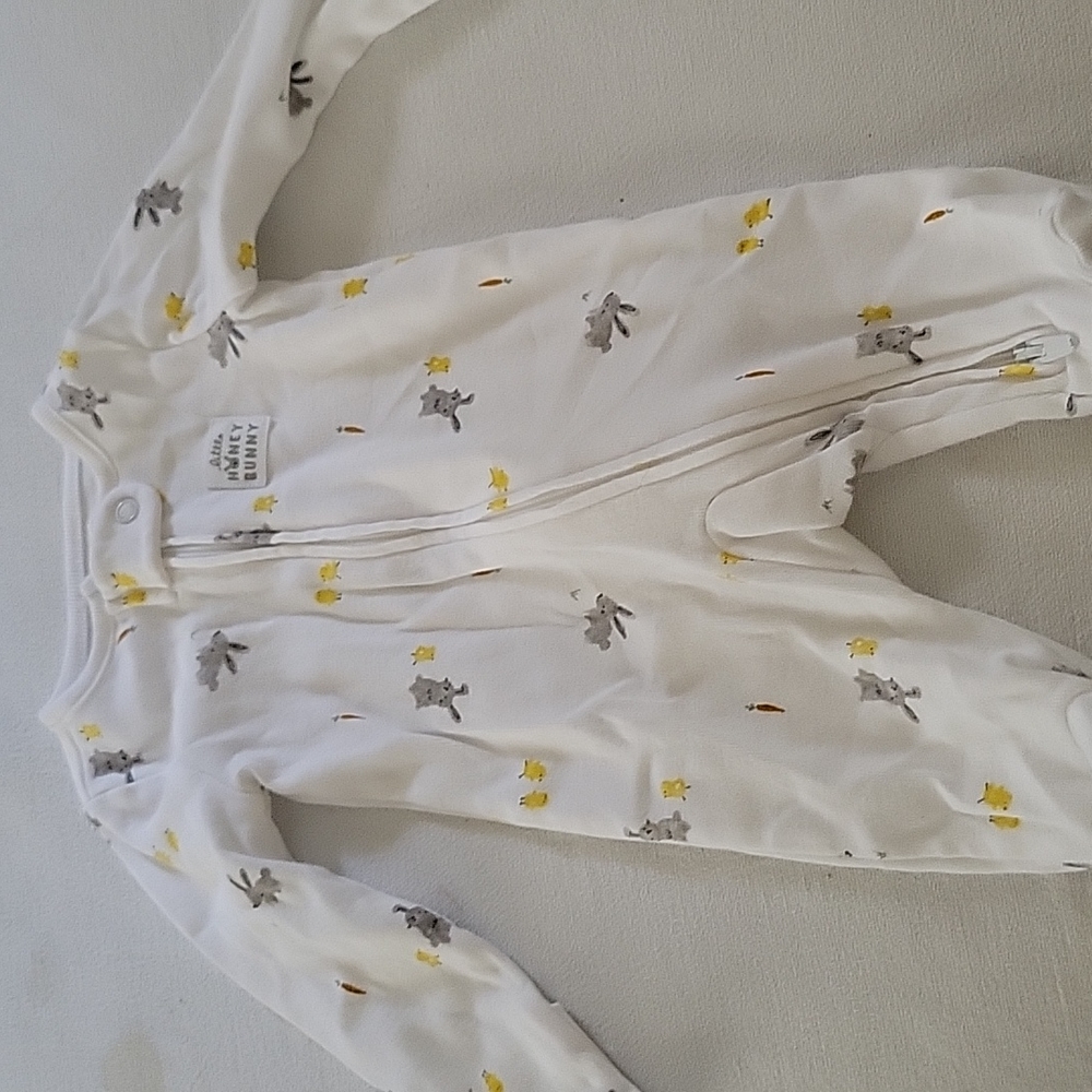 Onsie